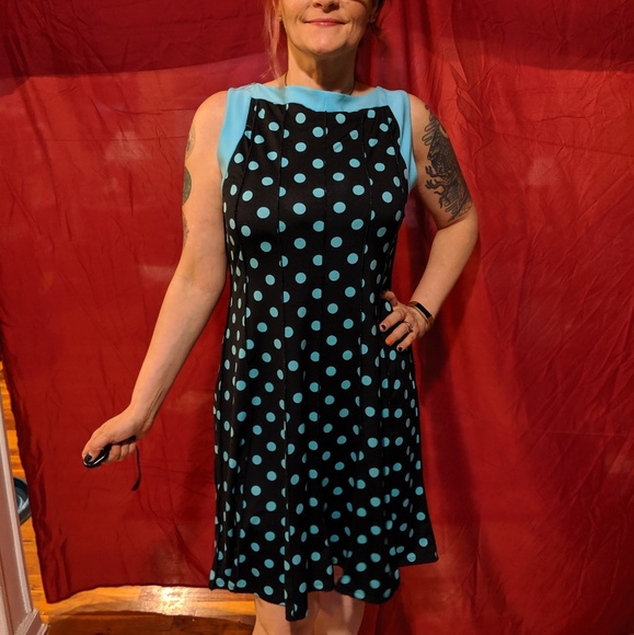 Casual Fun Polka Dot Dress - Picture 3 of 6